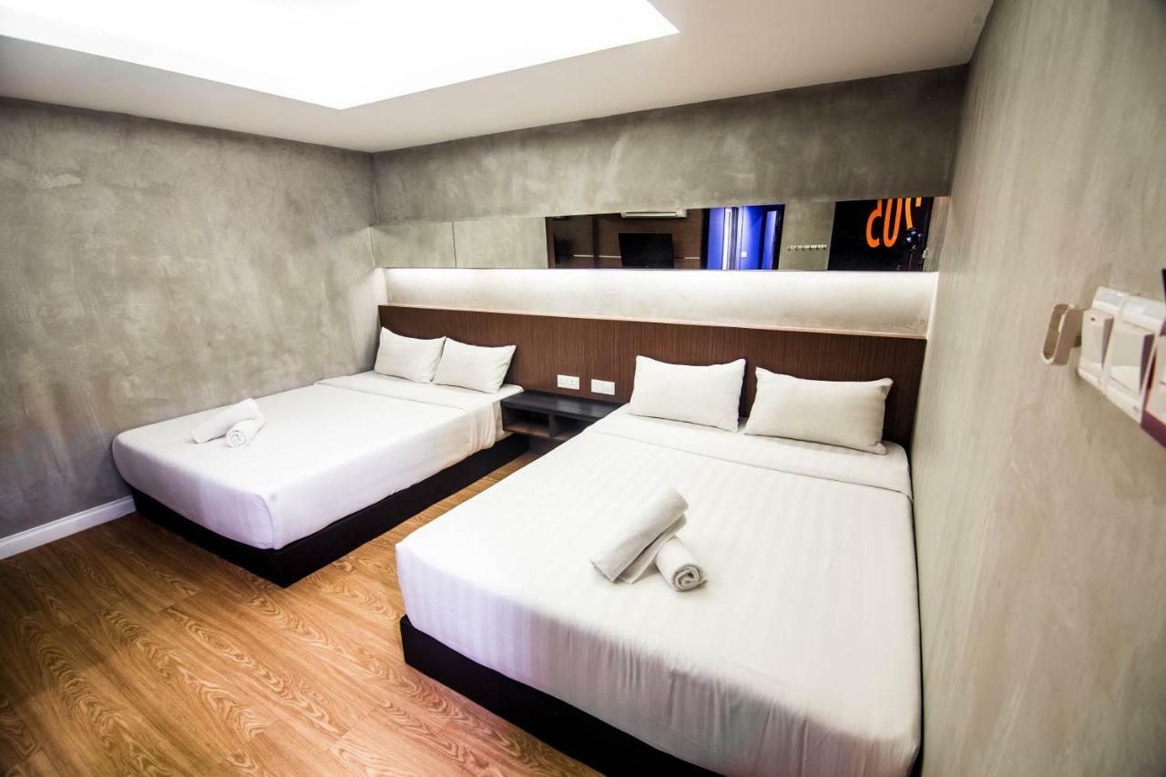 Monaco Boutique Hotel Sadong Jaya Kota Kinabalu Exterior photo