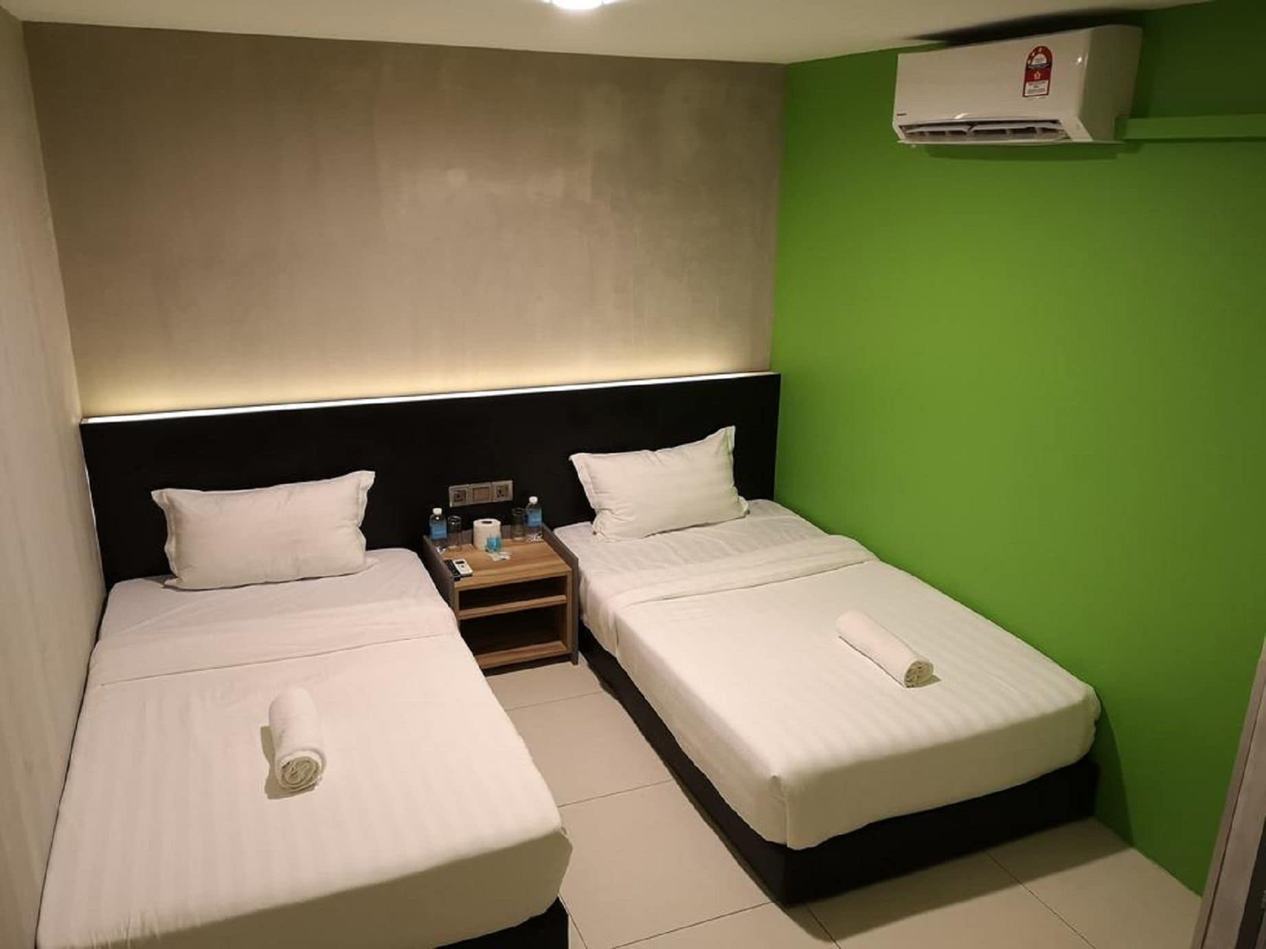 Monaco Boutique Hotel Sadong Jaya Kota Kinabalu Exterior photo